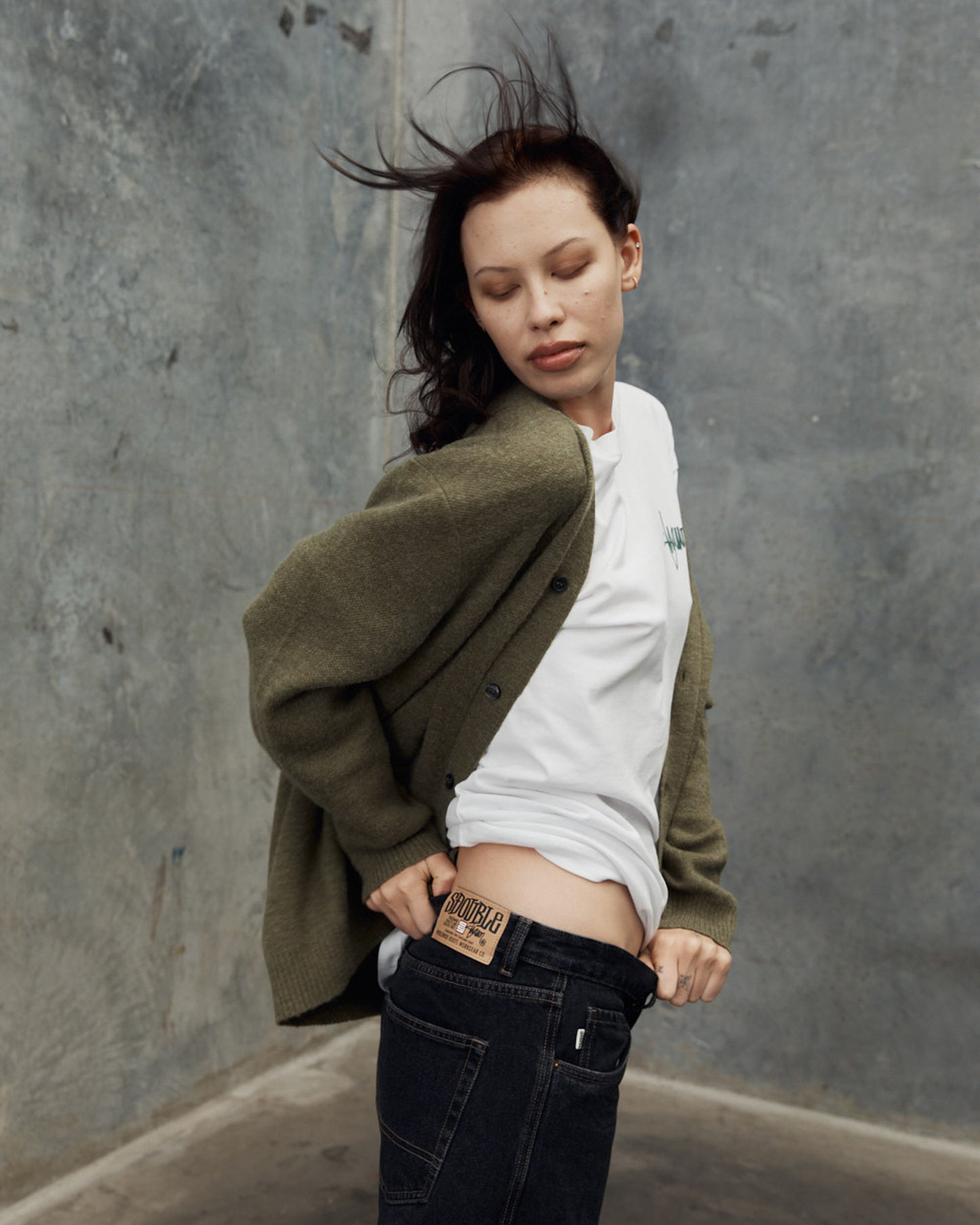 SD025W1302_OLIVE_6_1762400042