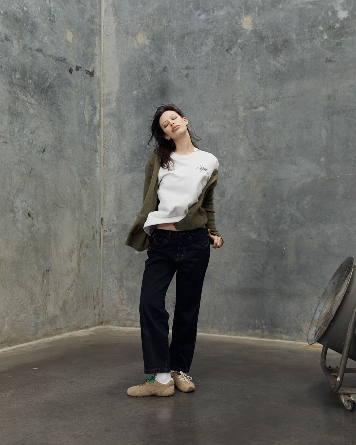 SD025W1302_OLIVE_8_1762400105