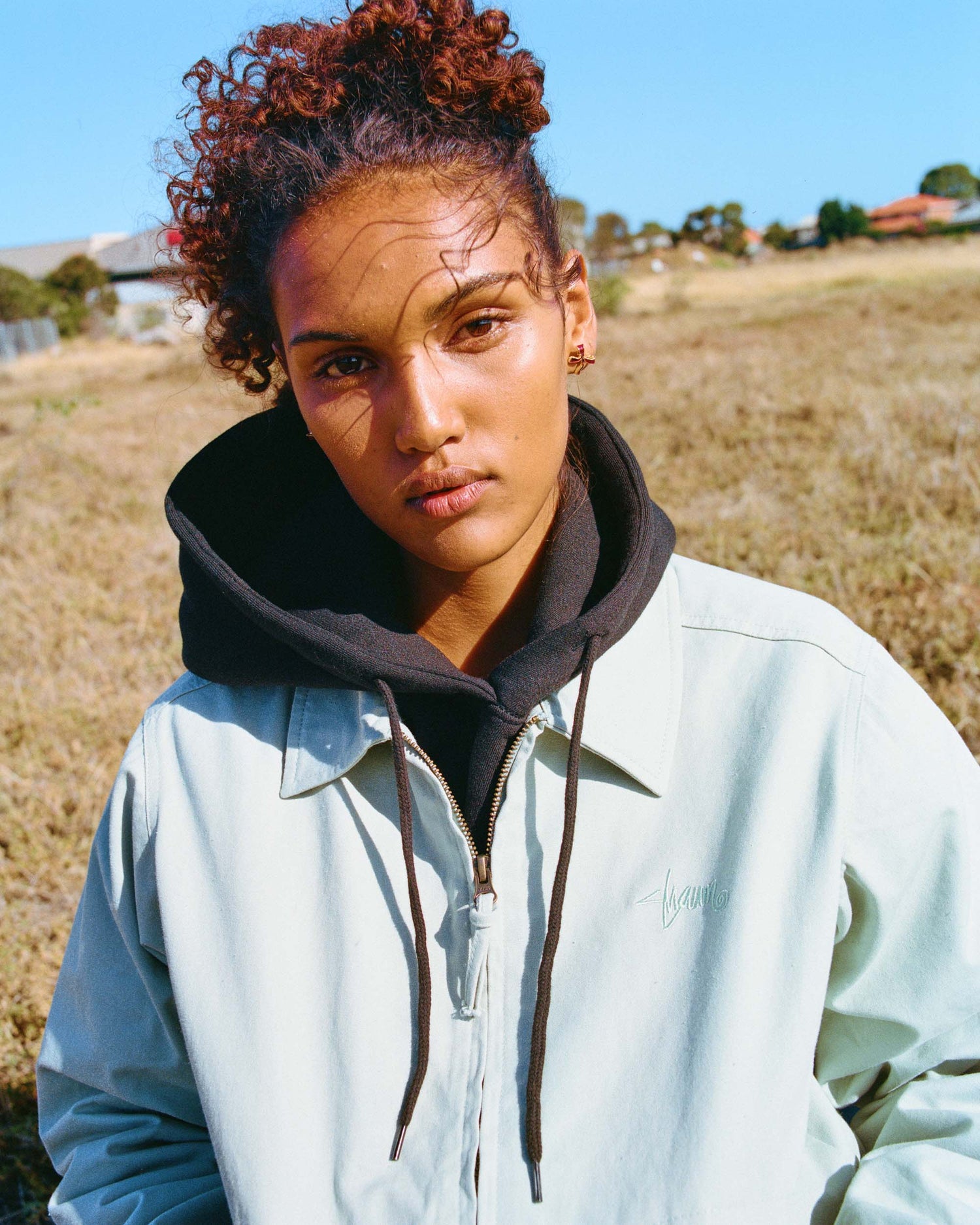 SD025W1501_BLK_4_1762400090